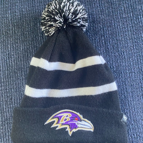Baltimore Ravens Beanie - Picture 2 of 3